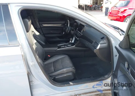 2021 Honda Accord Sport z USA, uszkodzony, nr VIN 1HGCV1F36MA028036